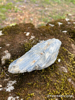 Cyanite brute à choix
