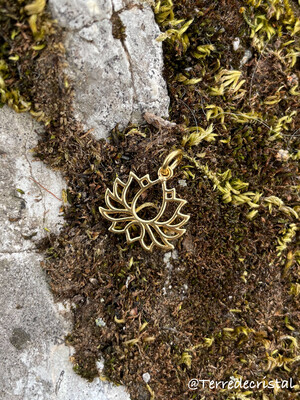 Pendentif/breloque lotus en argent 925 doré