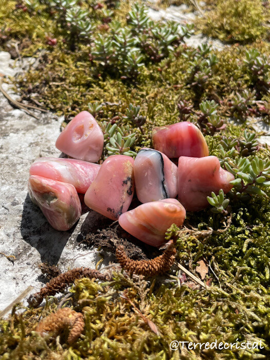 Opale rose des Andes roulée