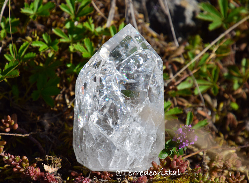 Pointe de Cristal de roche craquelée " Fire and Ice"