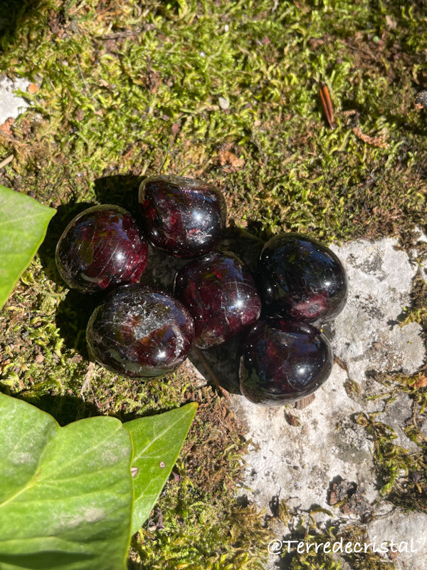 Grenat rouge roulé