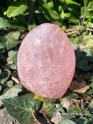 Menhir en Quartz rose