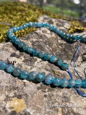 Rang d'Apatite bleue 6 mm