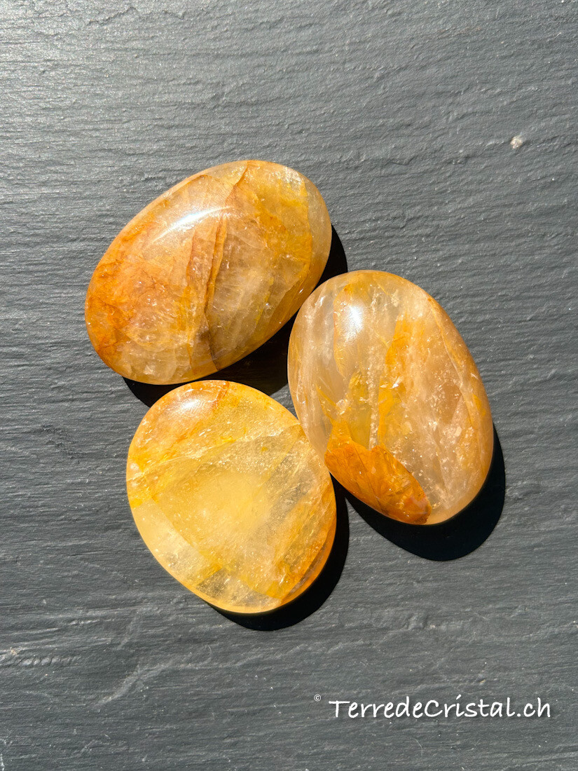 Galet en Quartz hématoïde jaune