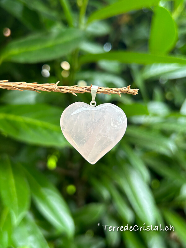 Pendentif coeur en Quartz rose