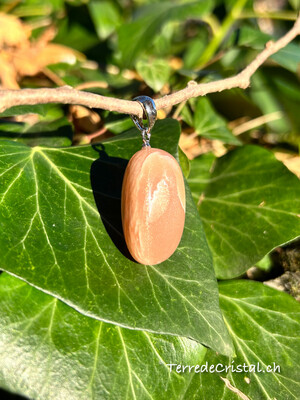 Pendentif en Pierre de lune orangée