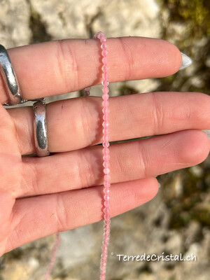 Rang de Quartz rose facetté 2 - 2,5 mm