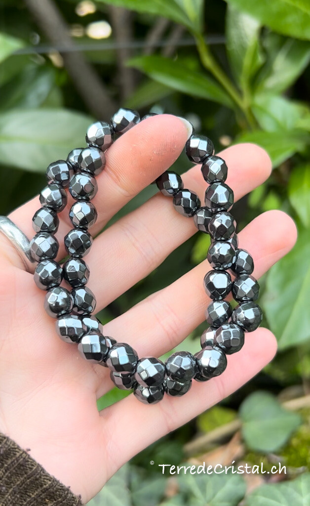 Bracelet en Hématite facettée 8mm