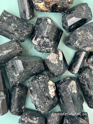 Lot de Tourmalines noire brutes - 100 gr