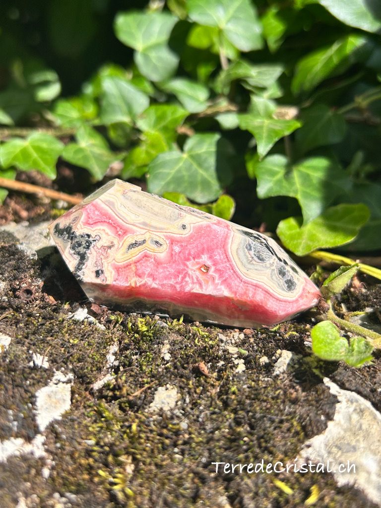 Pointe en Rhodochrosite