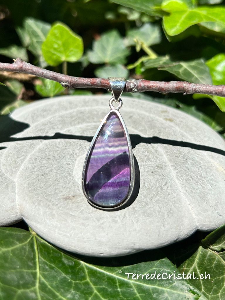 Pendentif en Fluorite arc-en-ciel