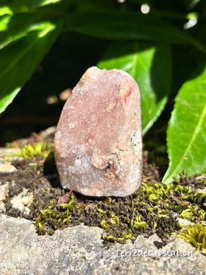 Menhir en Améthyste rose