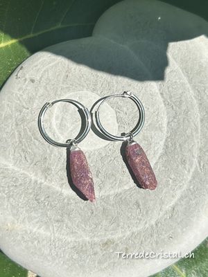 Boucles d’oreilles Créoles en Rubis brut