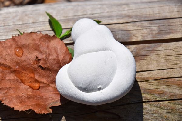 Pierres des Déesses - Ménilite