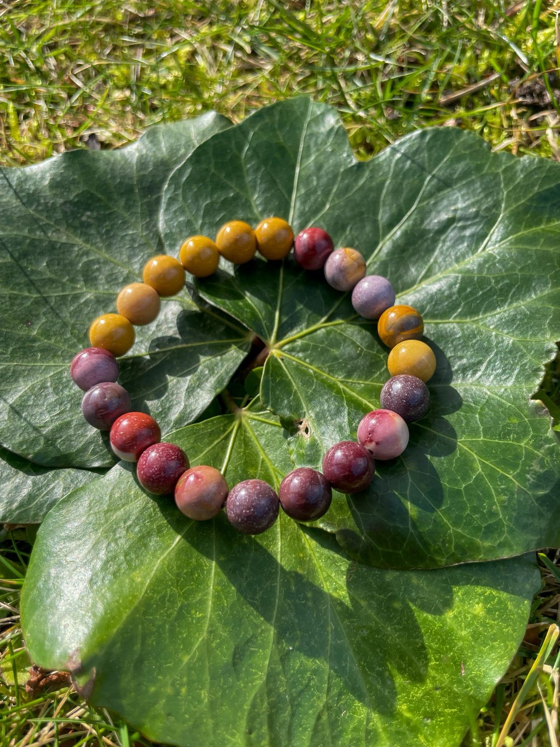 Bracelet en Jaspe Mokaïte  8mm