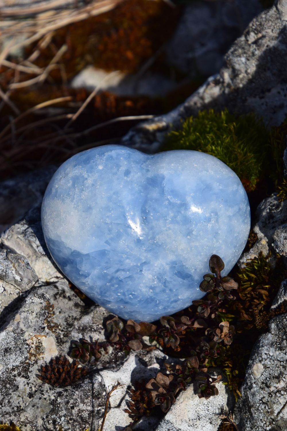Coeur en Calcite bleue
