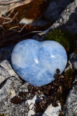 Coeur en Calcite bleue