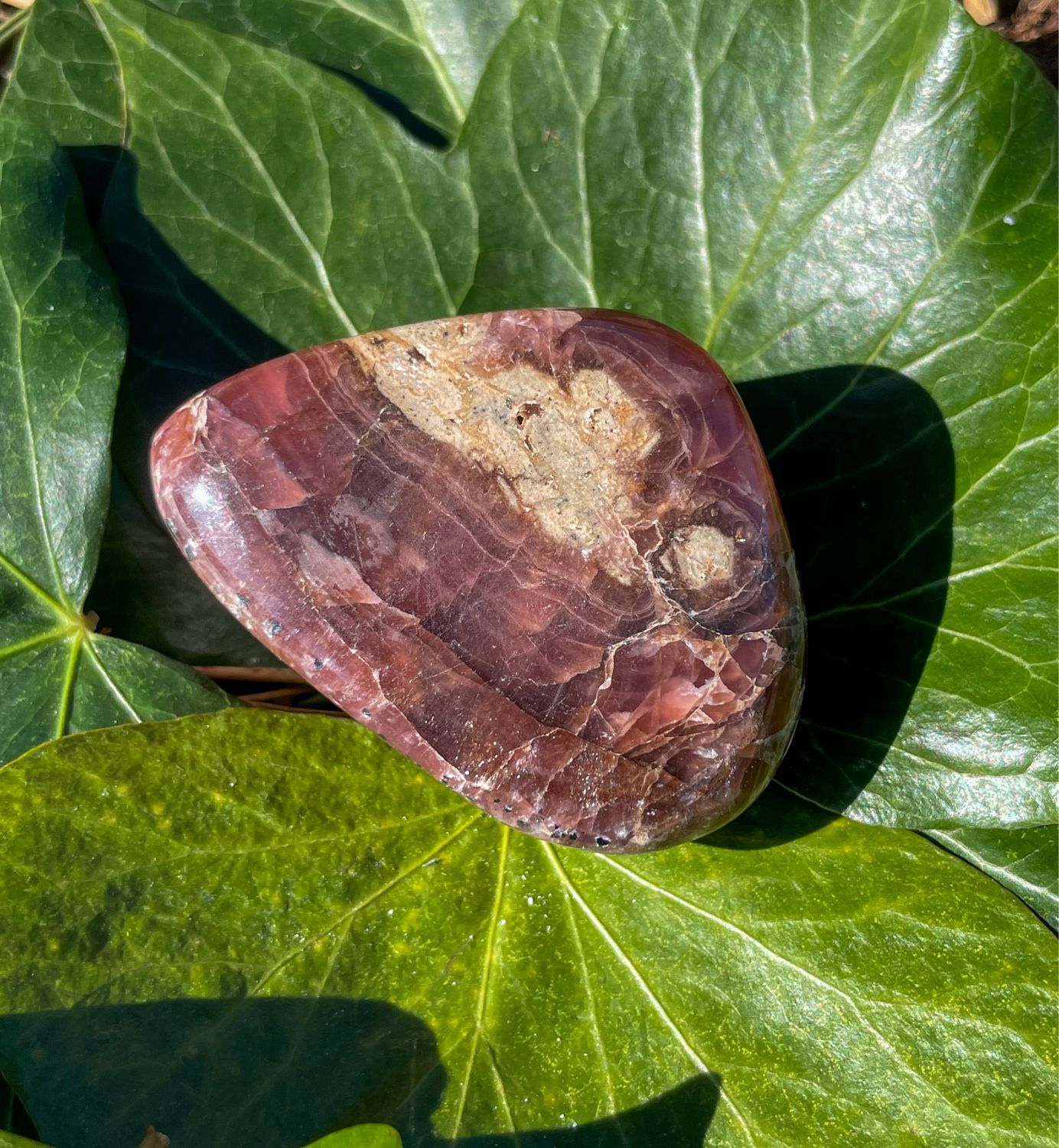 Galet en Rhodochrosite du Pérou