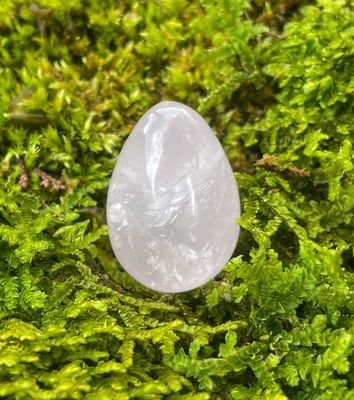 Petit Œuf en Quartz rose