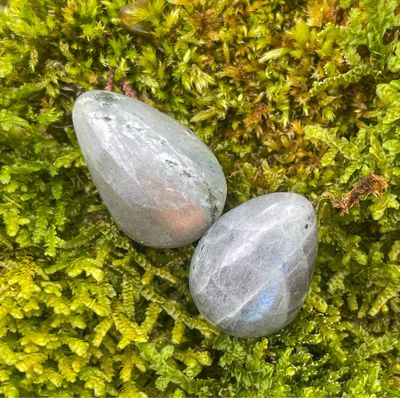 Œuf en Labradorite