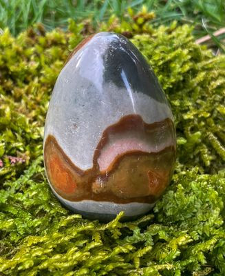 Oeuf  en Jaspe polychrome
