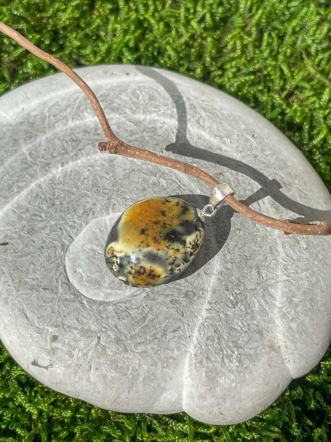 Pendentif en Ambre
