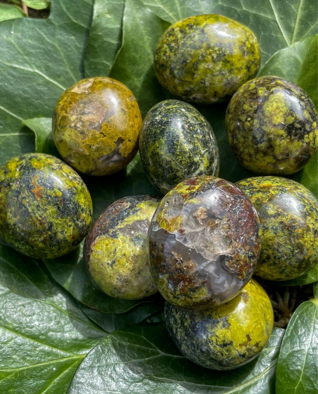 Opale verte roulée