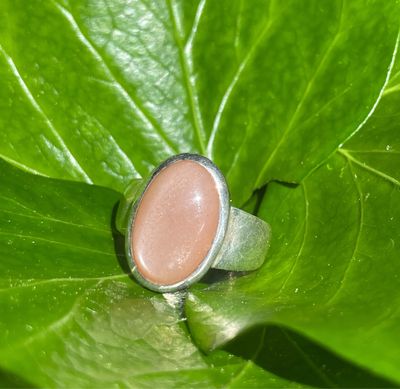 Bague en Pierre de lune orangée