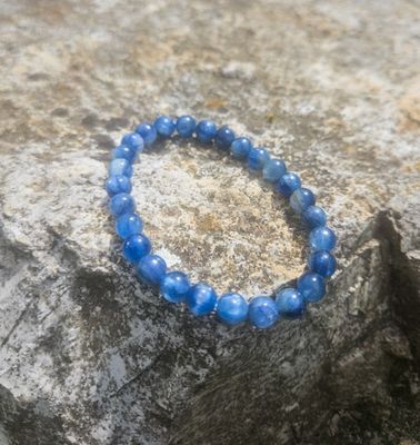Bracelet en Cyanite 8 mm Bracelet en Cyanite 8 mm