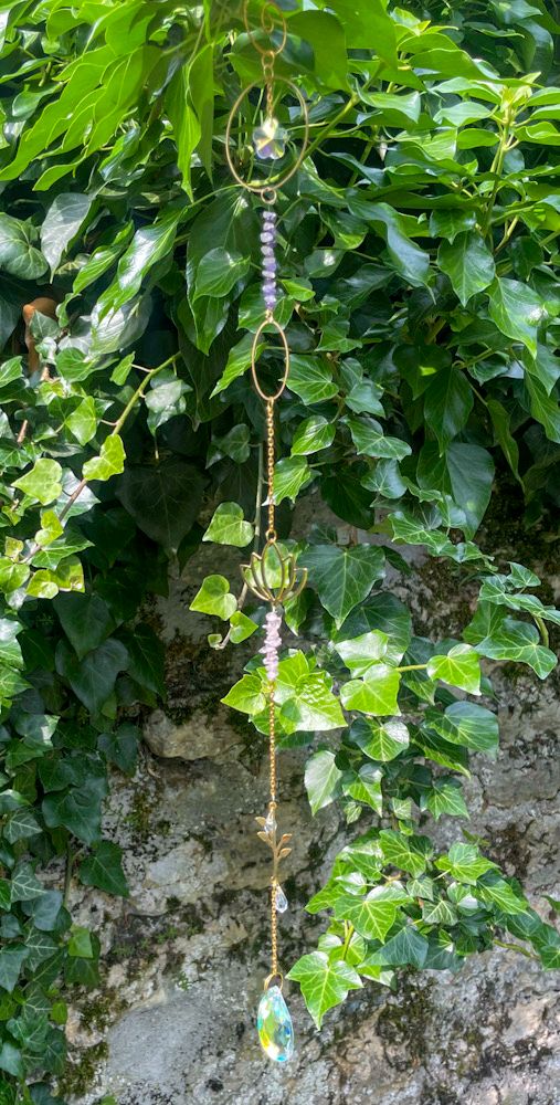 Sun Catcher Lotus Doré en Améthyste &amp; Quartz Rose