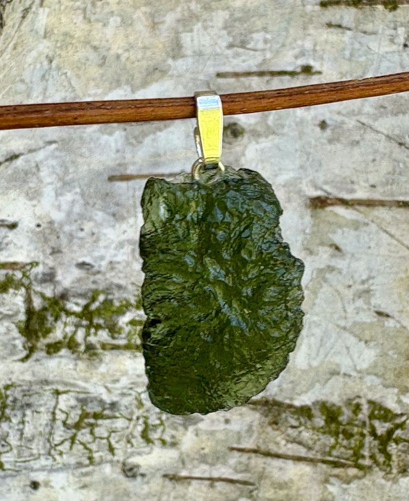 Pendentif en Moldavite