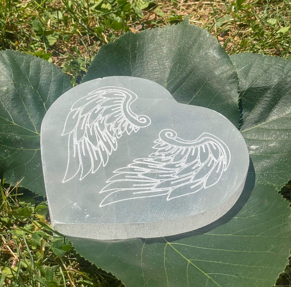 Cœur en Sélénite ailes d&#39;anges 