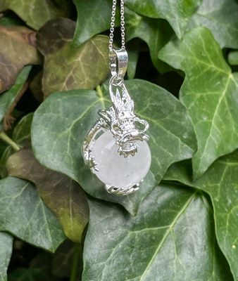 Pendentif dragon en Cristal de Roche