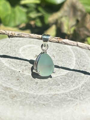 Pendentif en Aigue-marine facettée