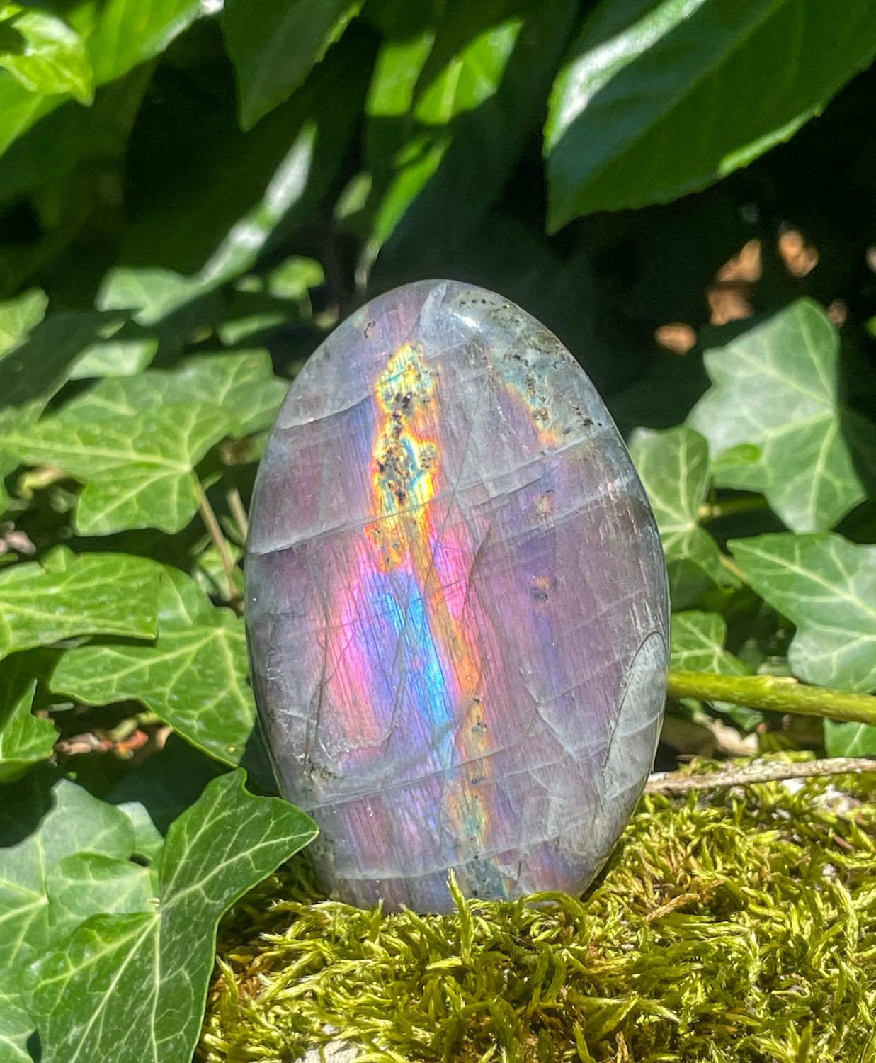 Menhir en Labradorite