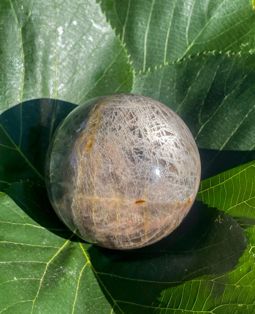 Boule en Pierre de Lune noire