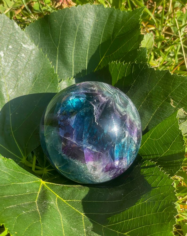 Boule en Fluorite arc-en-ciel