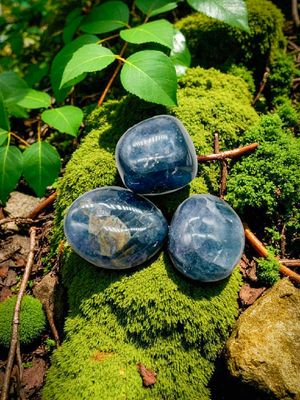 Fluorite bleue roulée