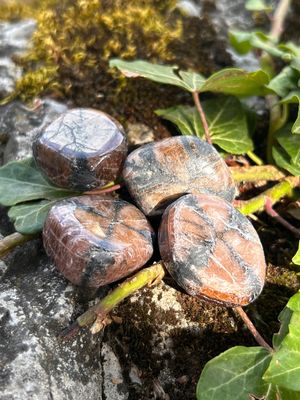 Chiastolite roulée