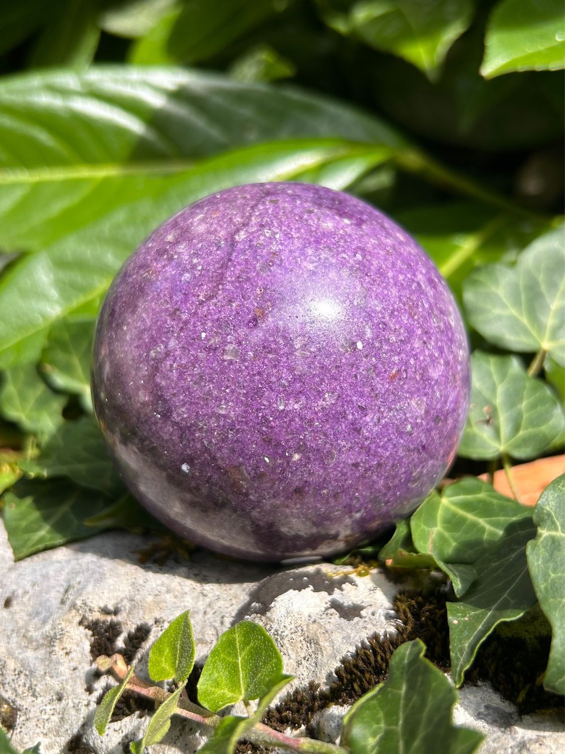 Boule en Lépidolite