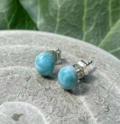 Clous d&#39;oreilles en Larimar