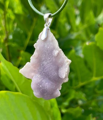 Pendentif en Agate Grappe brute