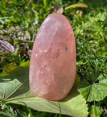 Menhir en Quartz rose