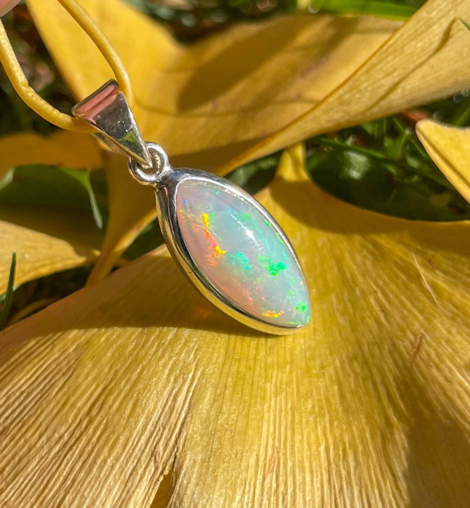 Pendentif en Opale Welo Pendentif en Opale Welo