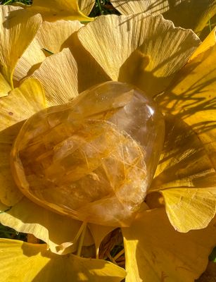 Coeur en Quartz hématoïde jaune Coeur en Quartz hématoïde jaune