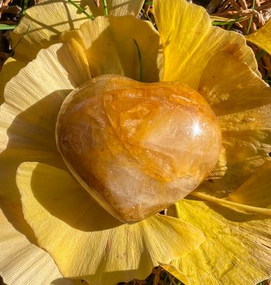 Coeur en Quartz hématoïde jaune Coeur en Quartz hématoïde jaune