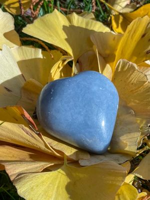 Coeur en Angélite / Anhydrite Coeur en Angélite / Anhydrite