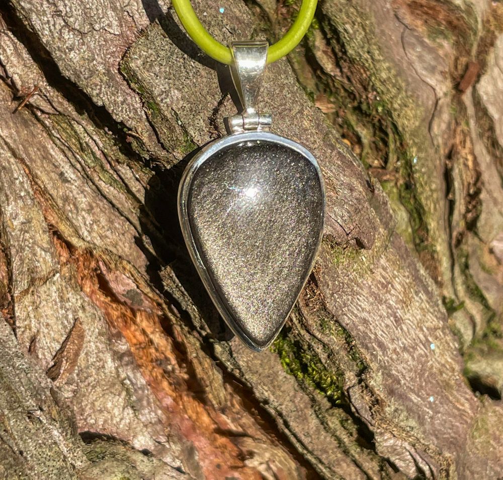 Pendentif en Obsidienne argentée