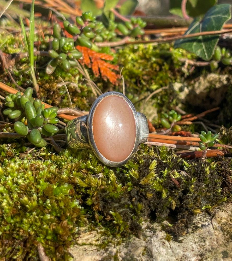 Bague en Pierre de lune orangée