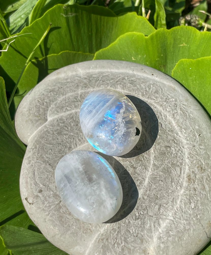 Pierre de lune arc-en-ciel AAA